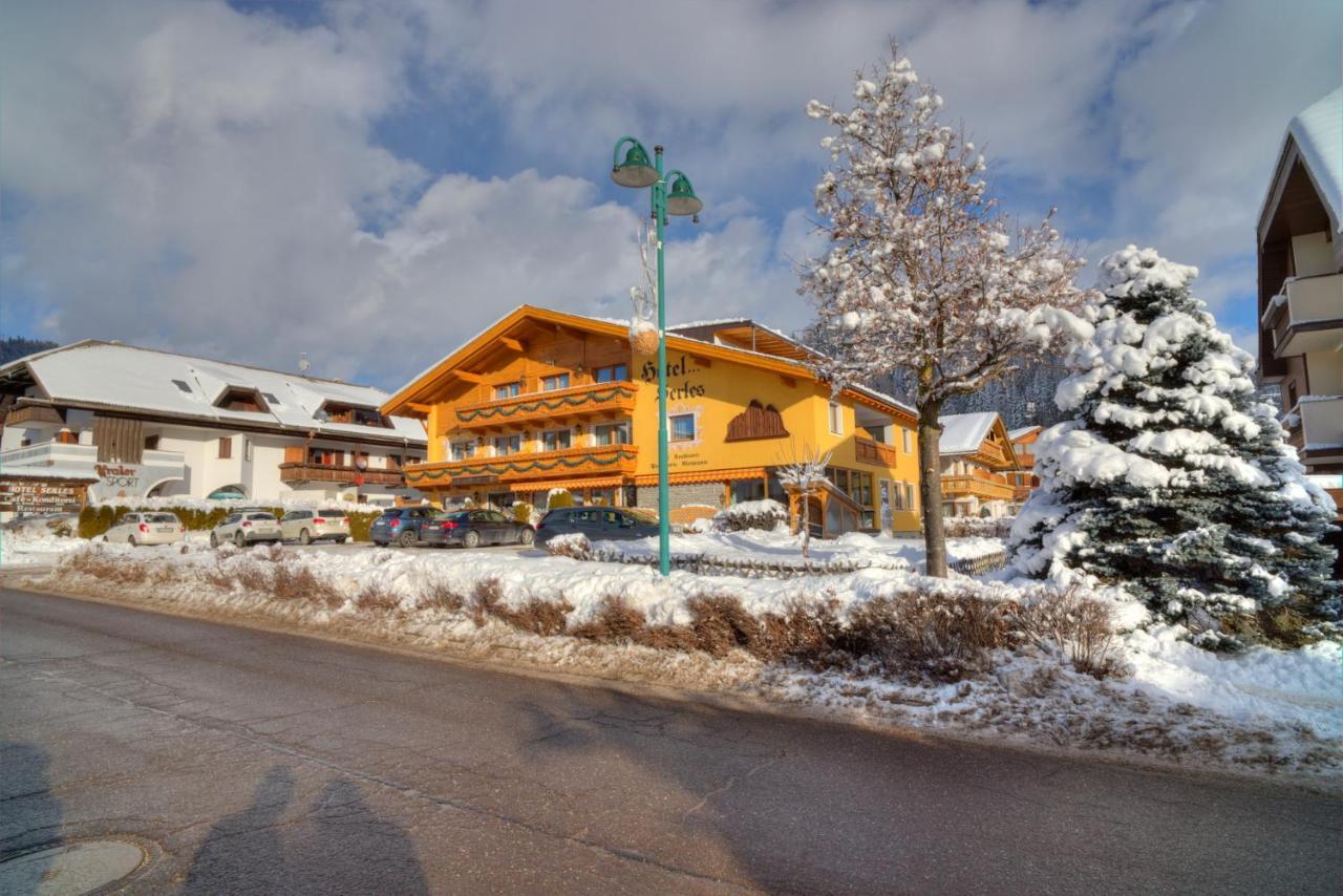 Hotel Serles Superior Toblach Exteriör bild